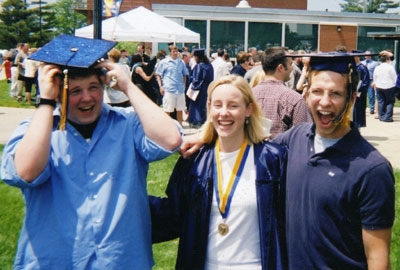 grad2003_1101101638.jpg